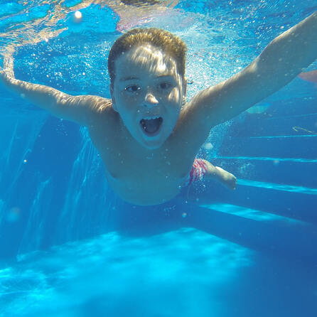 Flashback Freibad – Lasst uns nochmal Kind sein