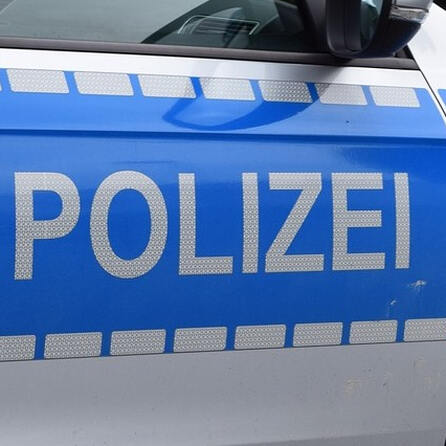 Betrunkene sorgen für großen Polizeieinsatz in Stadtbergen