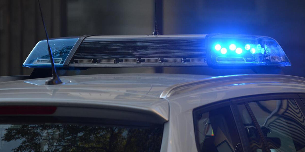 Irrfahrt in Fischach: 66-Jährige fährt mit 3 Promille Auto
