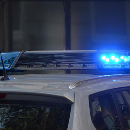 Junger Frau aus Augsburg wird bei Streit Augenlid abgerissen