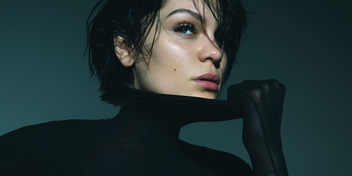 Jessie J Moves Tour -Radio Fantasy